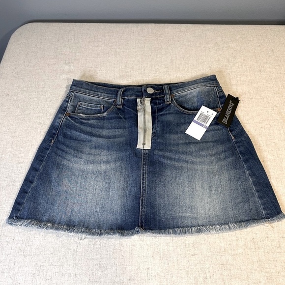Blank NYC A Line Denim Skirt Size 26 - Picture 1 of 8
